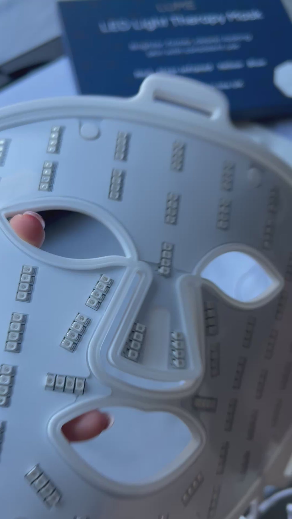 Lumé Multi-Wavelength LED Therapy Face Mask